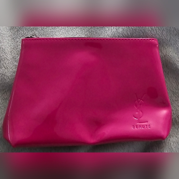 Lot of 4 Cosmetic Pouches/Toiletry Pouches/Travel Pouches - Picture 7 of 11